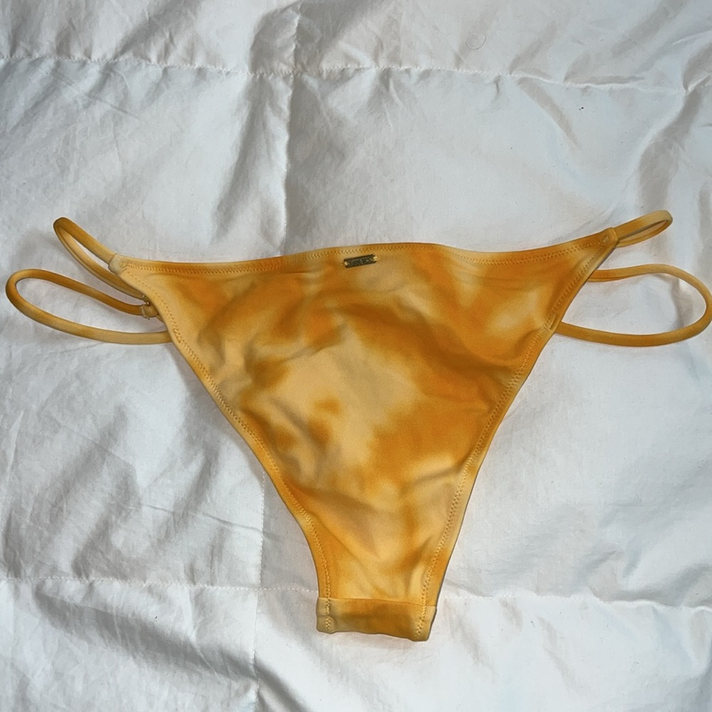 Matching Bikini Set - Picture 12 of 12